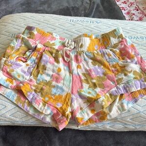 Billabong girls Shorts